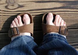 Piedi sani nei sandali